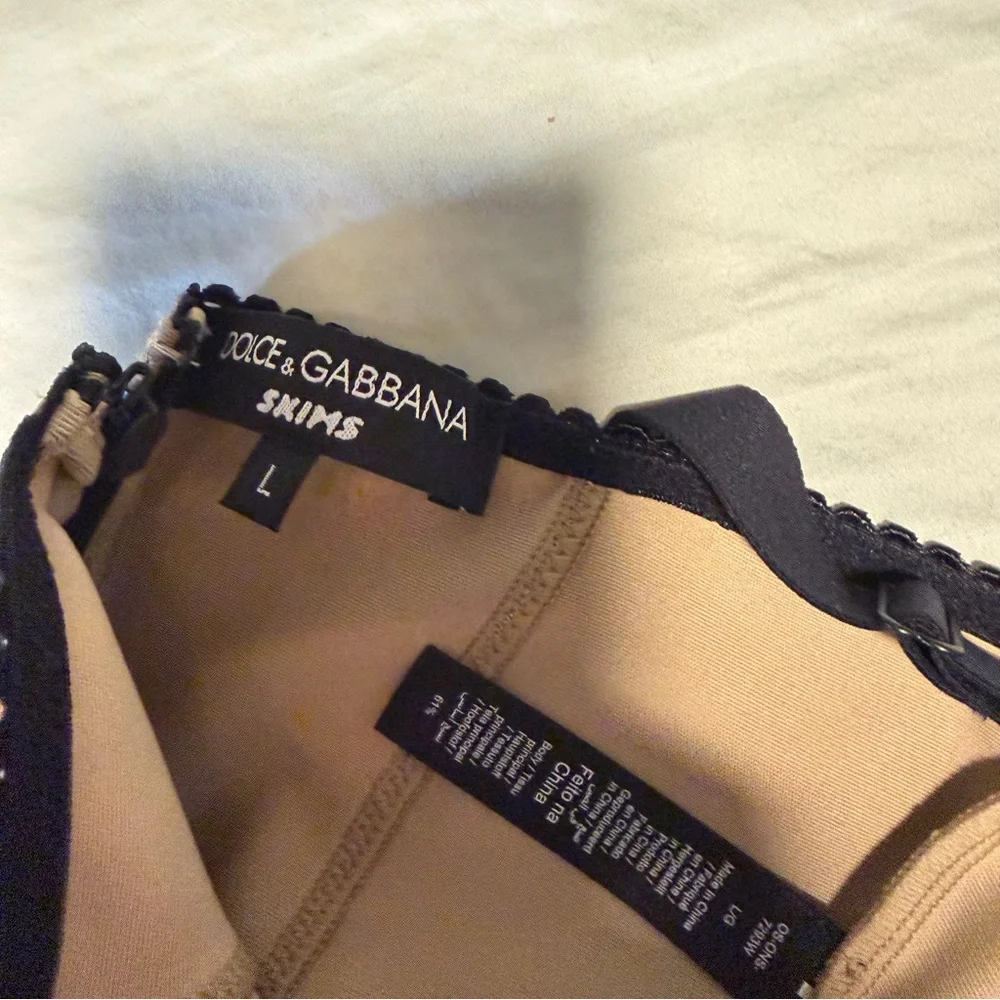 Dolce&Gabbana × SKIMS Leopard Bodysuit! 🐆 - Picture 9 of 10